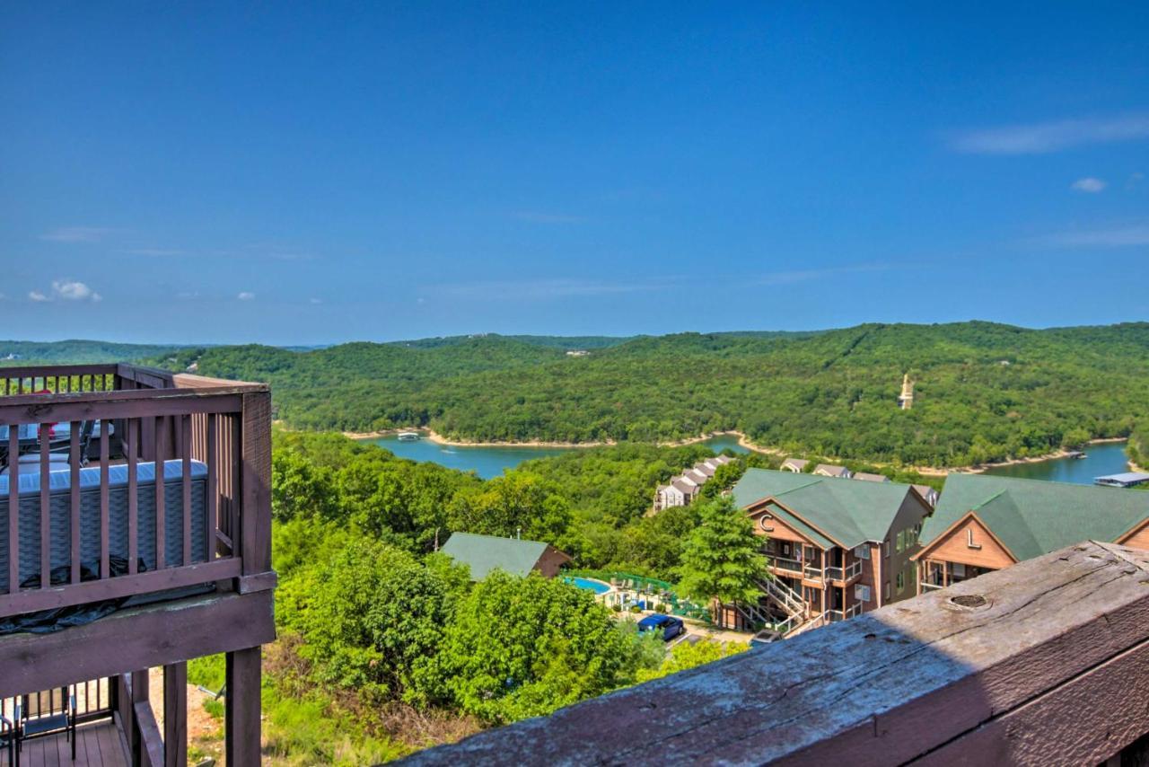 Appartamento Luxe Branson Retreat With Mtn Views And Pool Access! Esterno foto